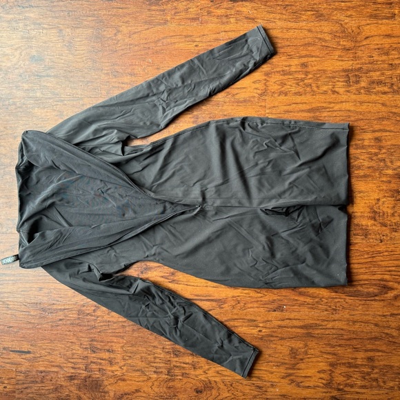 SKIMS Black Long Sleeve Bodysuit - Picture 6 of 6